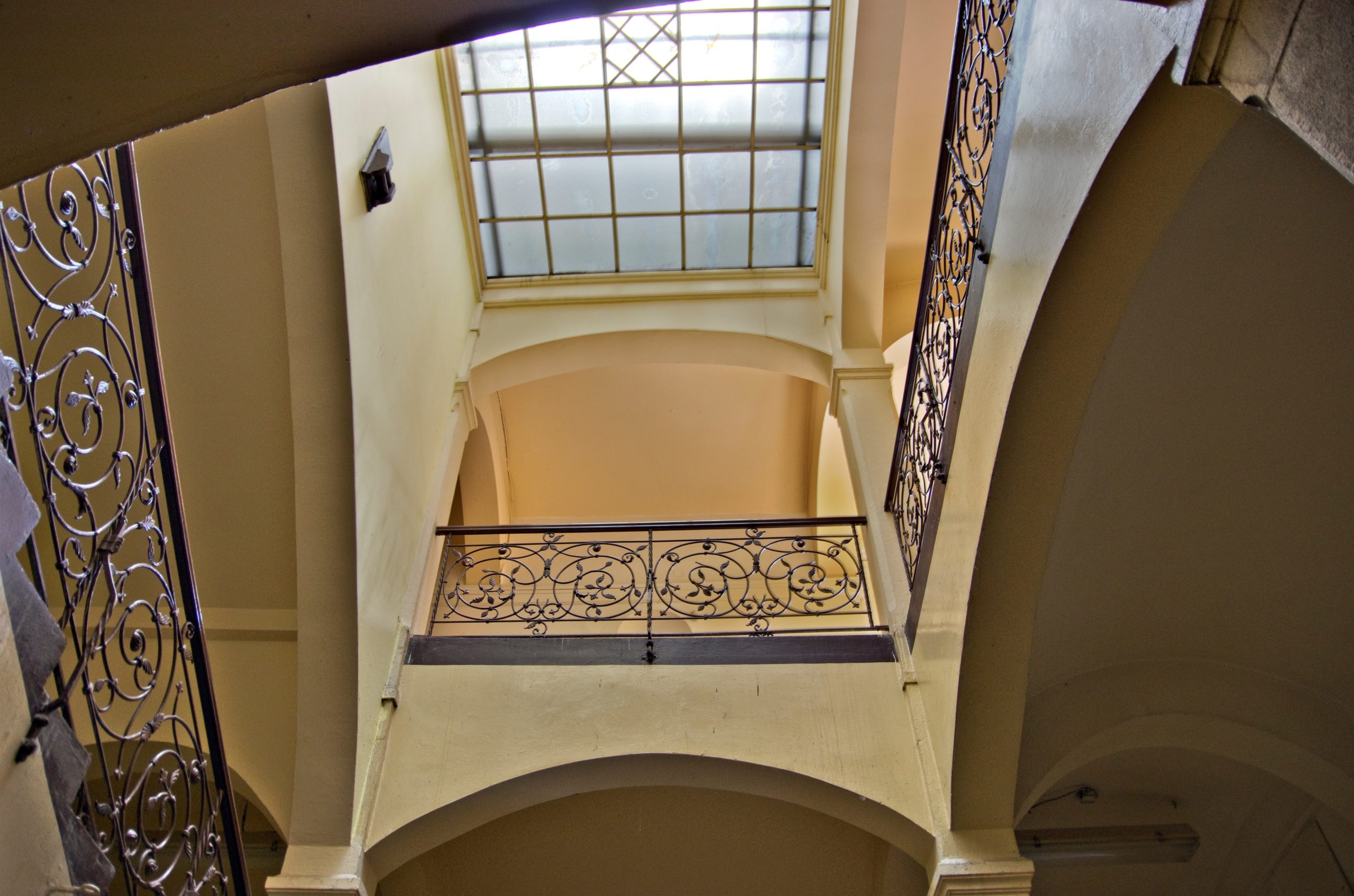 Klášter svatého Gabriela - Hlavní schodiště 2